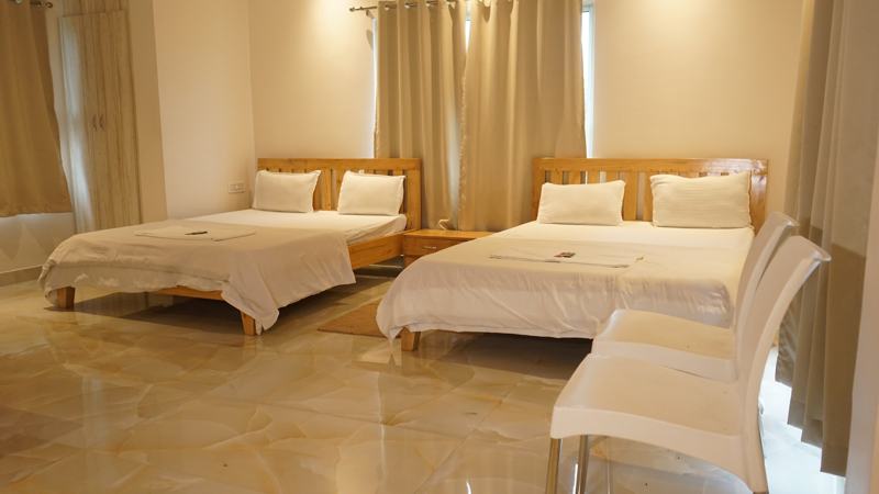 Three Bedded Room